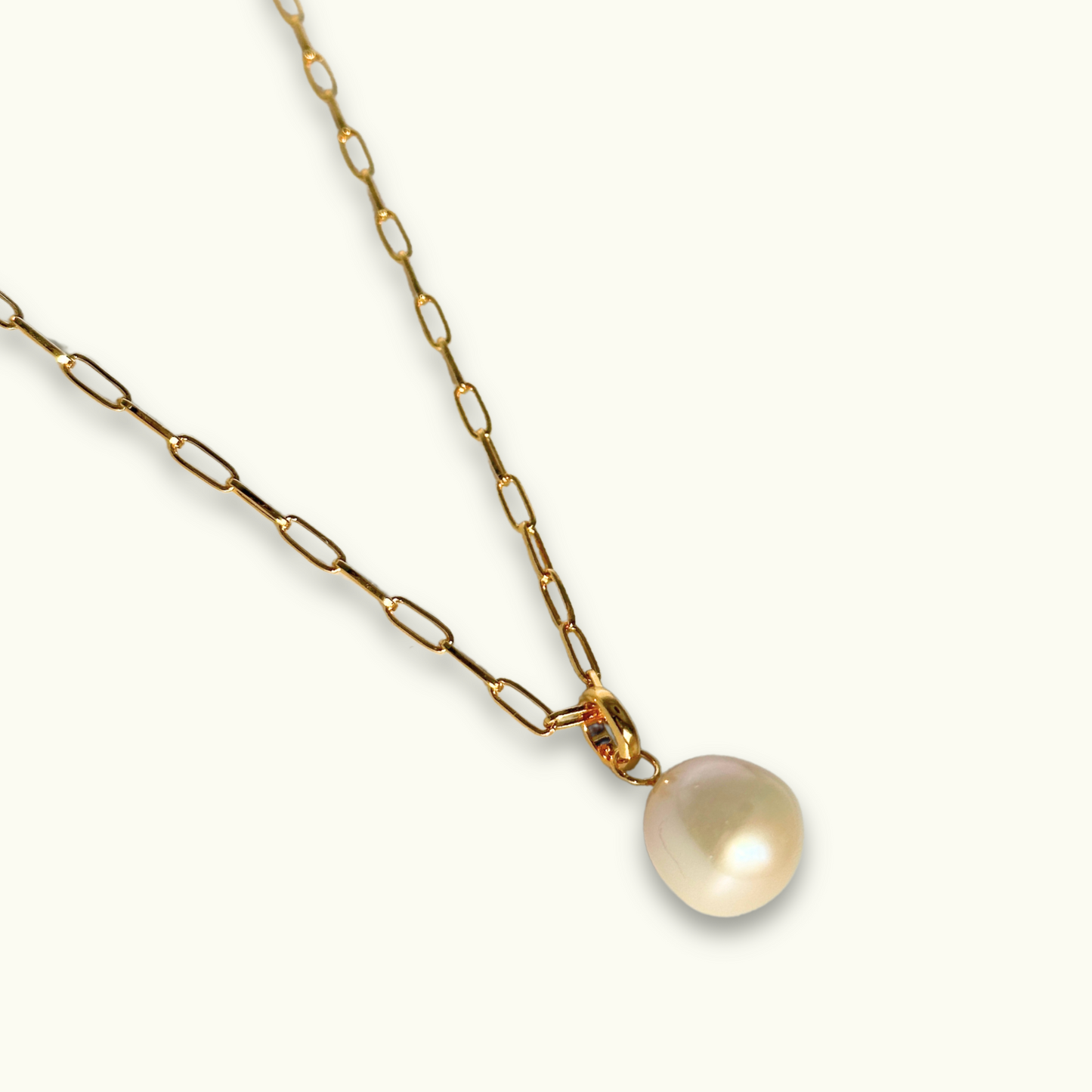 Pearl Necklace - 18k Gold Plated